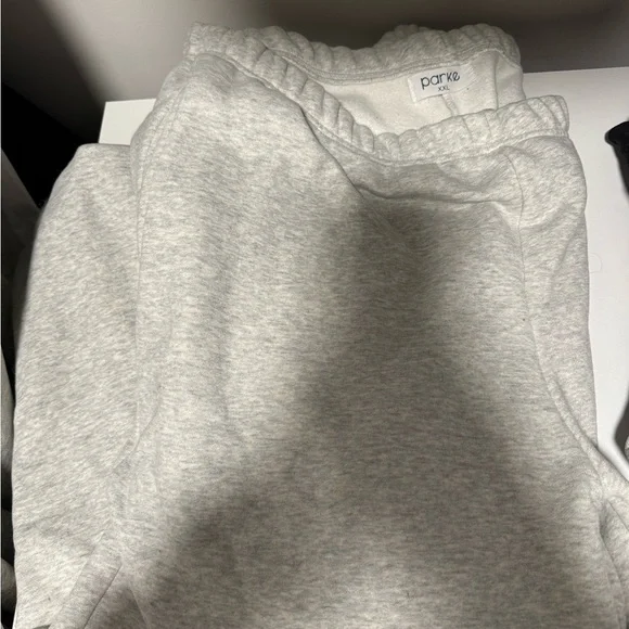 Parke Women's Gray Sweatpants - Picture 1 of 2